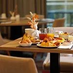 Hotel Restaurant Husseren Collections - Proche Colmar - 4*