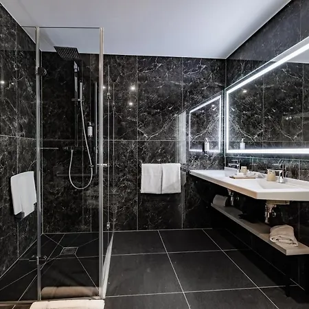 Husseren Collections - Proche Colmar - 4* Eguisheim