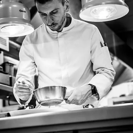 فندق Restaurant Husseren Collections - Proche Colmar - إِجويشا