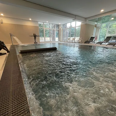 Husseren Collections - Proche Colmar - Eguisheim