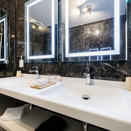 Husseren Collections - Proche Colmar - 4* Eguisheim