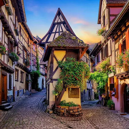 Hotel Restaurant Husseren Collections - Proche Colmar -