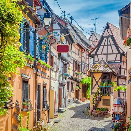 Husseren Collections - Proche Colmar -