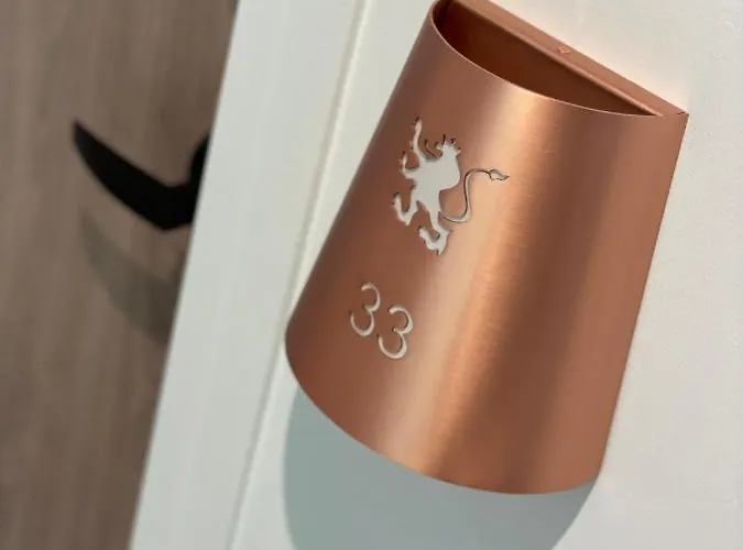 Husseren Collections - Proche Colmar - Hotel Eguisheim