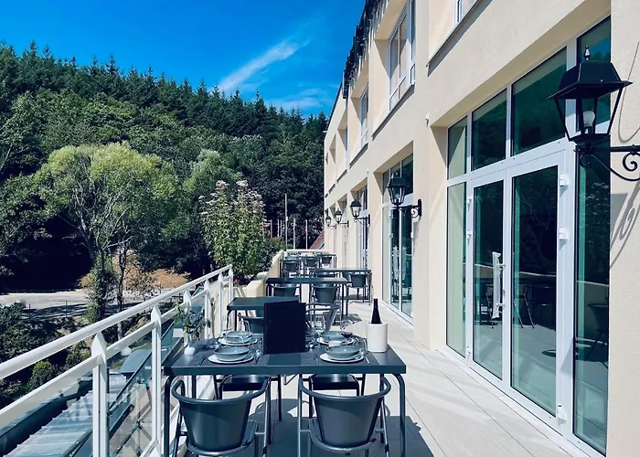 Husseren Collections - Proche Colmar - Hotel