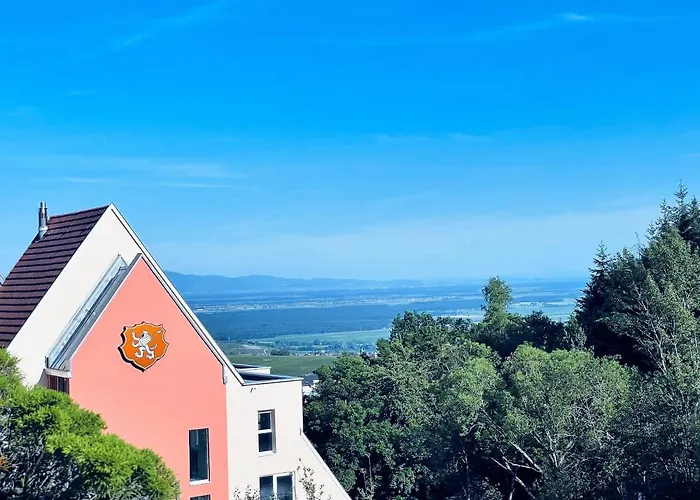 Husseren Collections - Proche Colmar - 4* Eguisheim