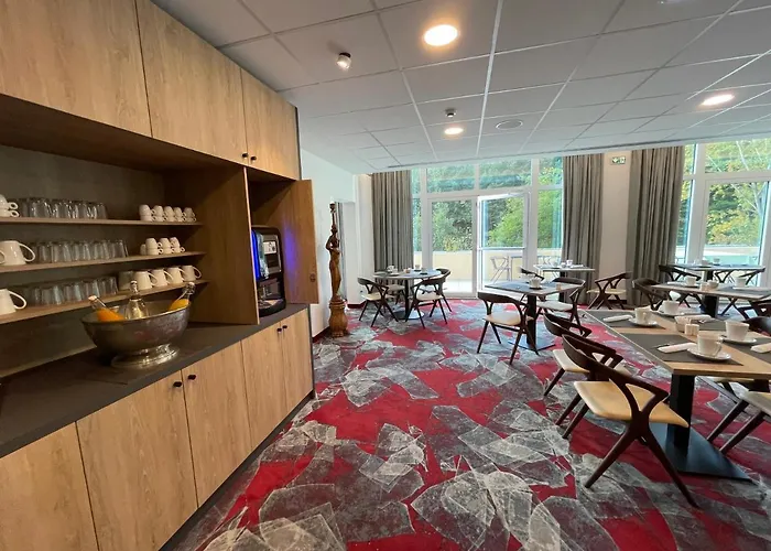 Hotel Husseren Collections - Proche Colmar - 4*