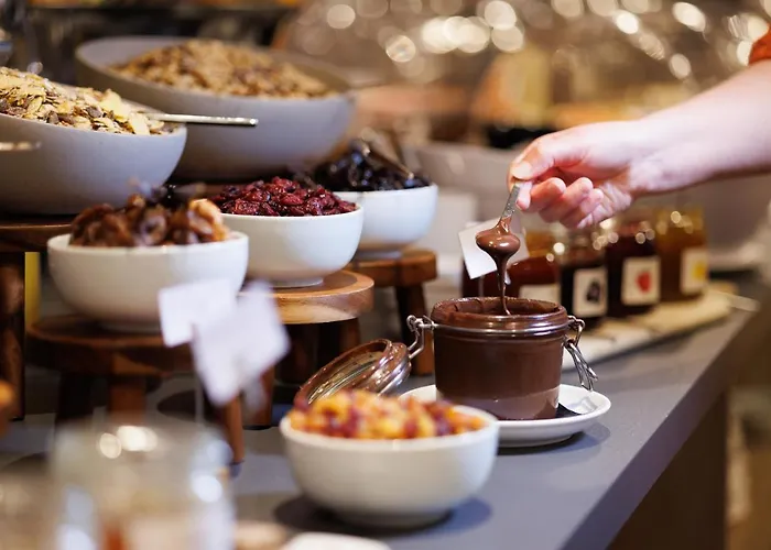 Husseren Collections - Proche Colmar - Hotel Eguisheim