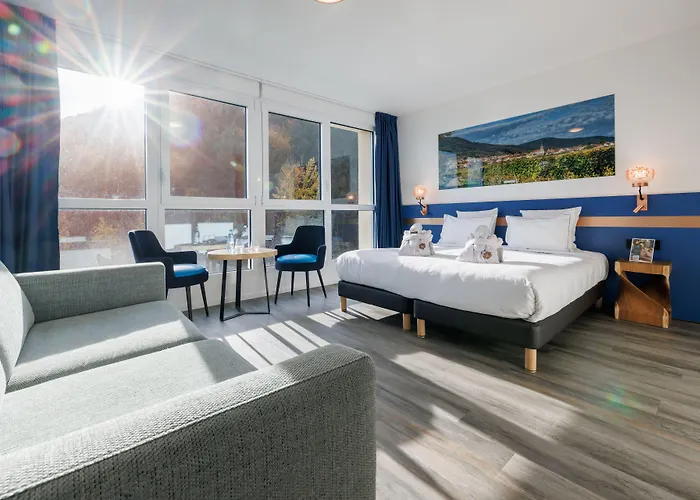 Husseren Collections - Proche Colmar - Hotel Eguisheim