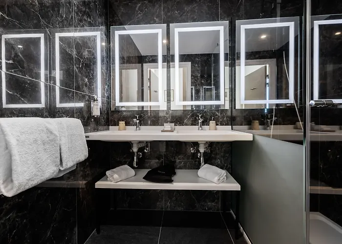 Hotel Husseren Collections - Proche Colmar -